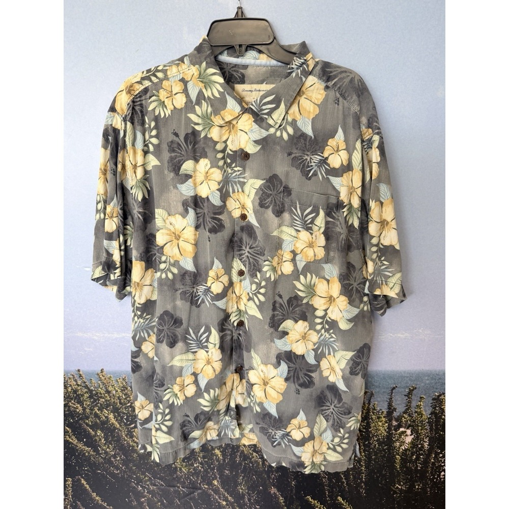 Tommy Bahama Shirt Mens XL Gray Yellow Silk Hawaiian Floral Camp Button Up